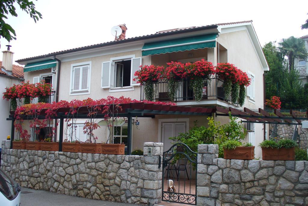 Apartment Gotier Sodici Quarto foto